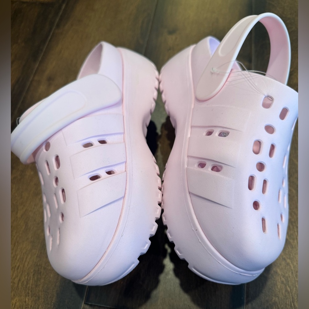 ADIDAS Adilette Platform Clogs - Picture 9 of 16